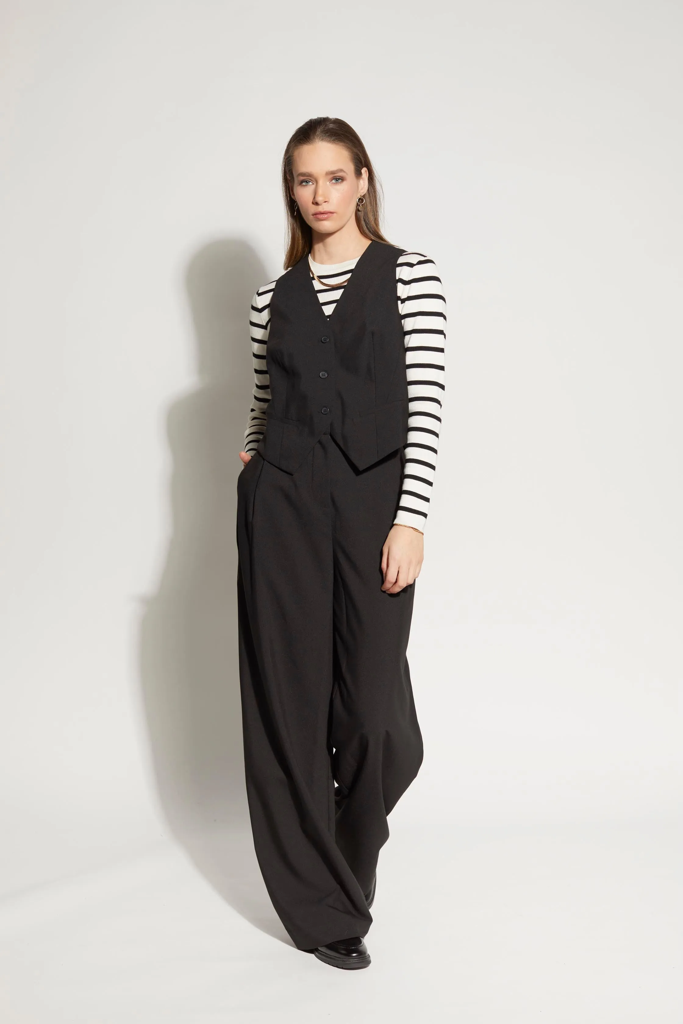 5055L - Cardinal Waistcoat - Black