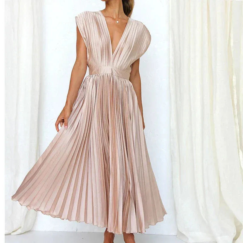 Adela | Maxi Dress with V-Neck and Pleats