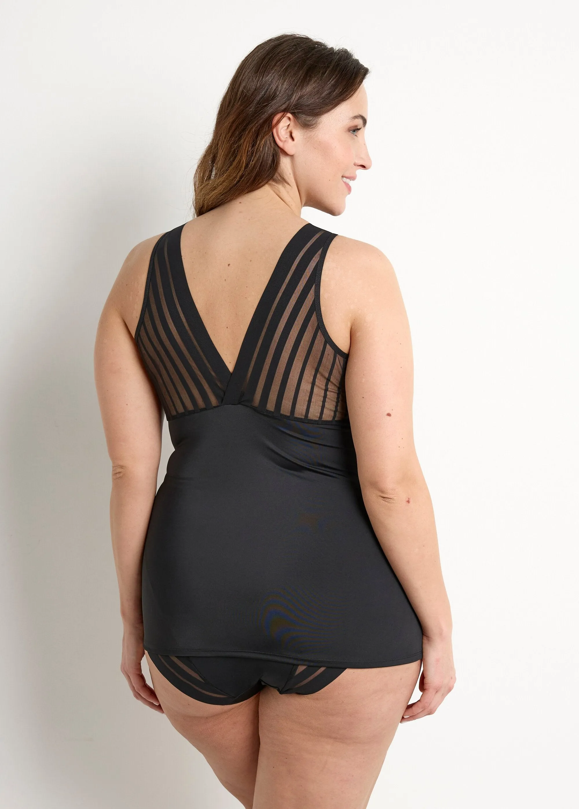 Camisole cut-out bra with striped tulle effect