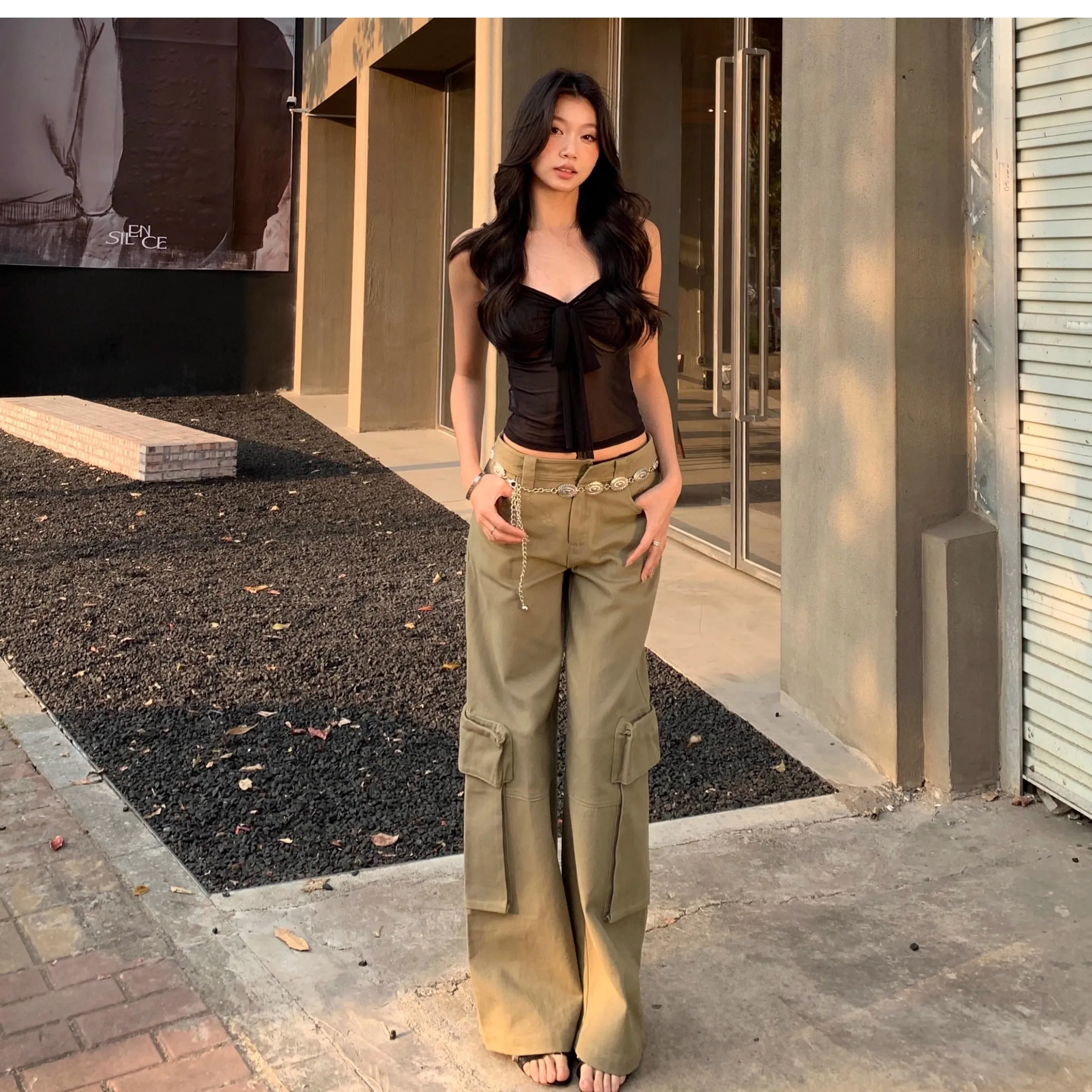 cropped sleeveless tops