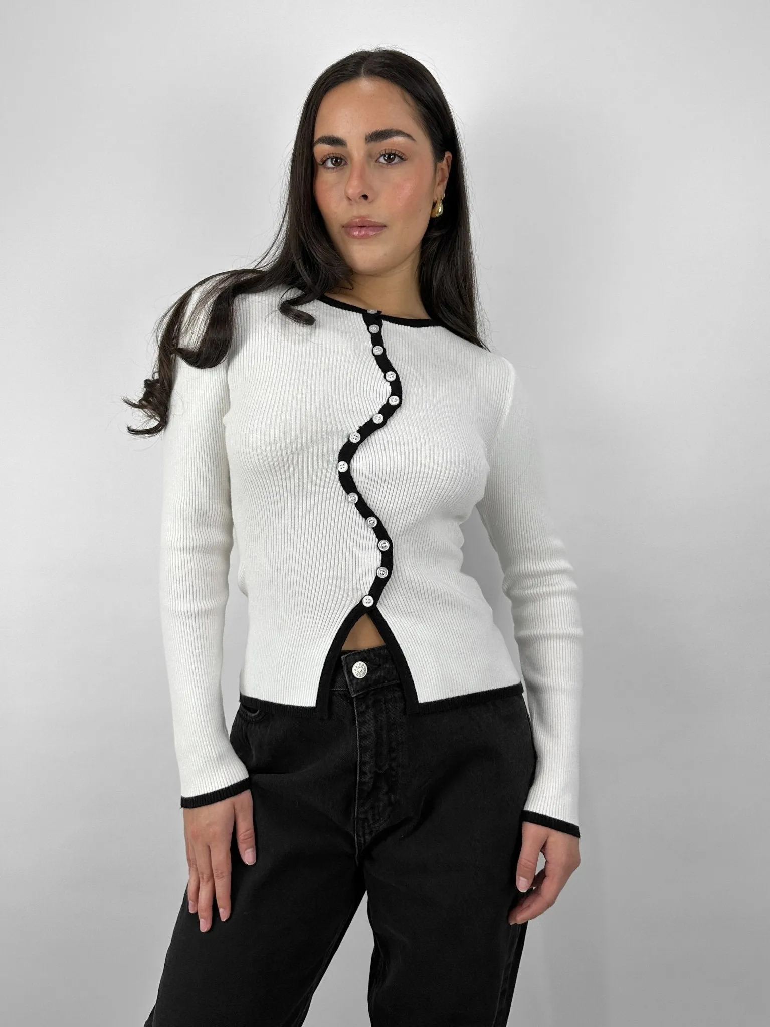 Curved Contrast Button Down Cardigan