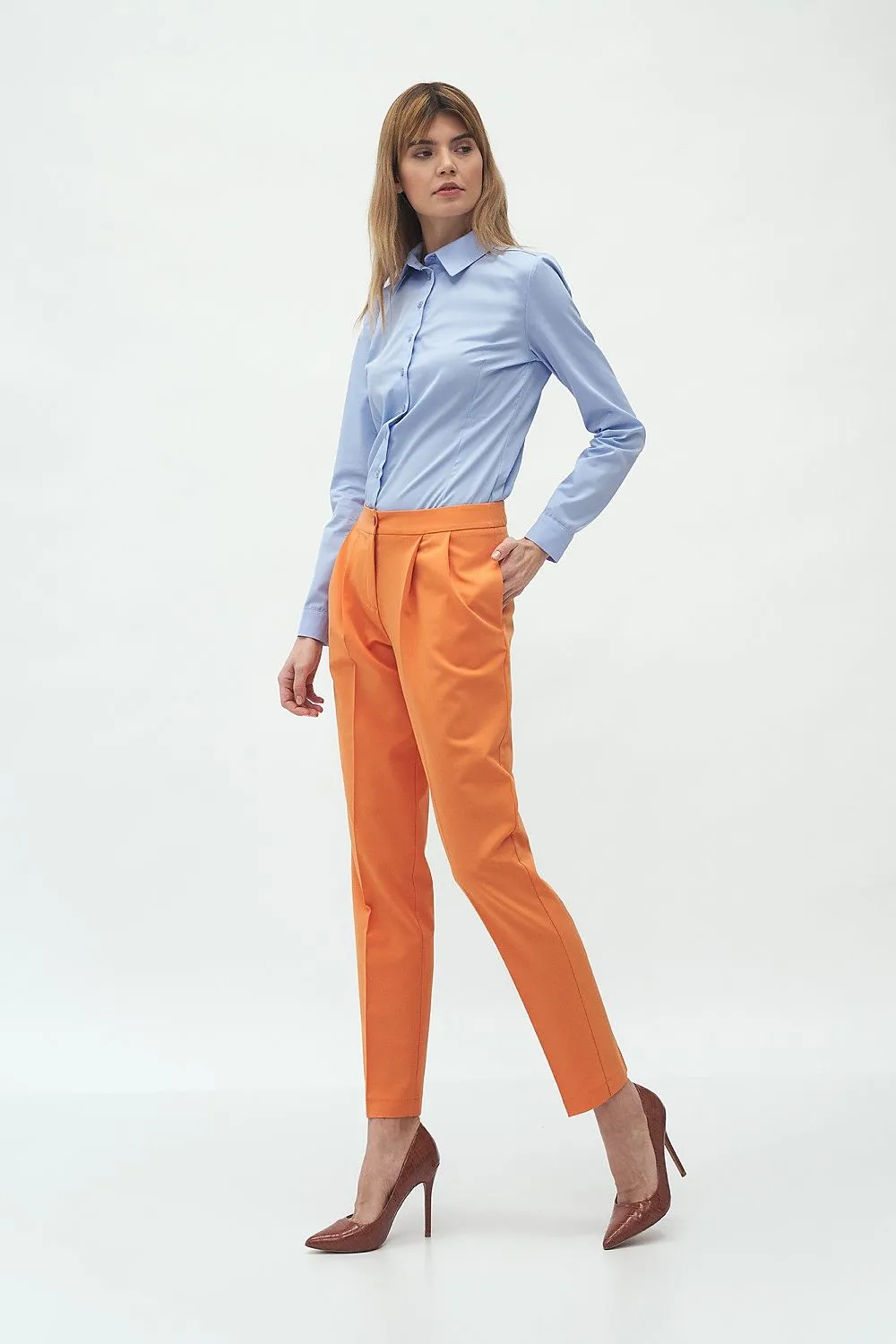 Exposed Waist Wide-Leg Trousers