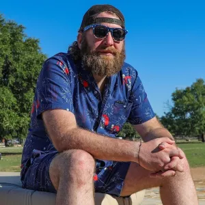 Getaway Toast Of Freedom Button Down - Navy