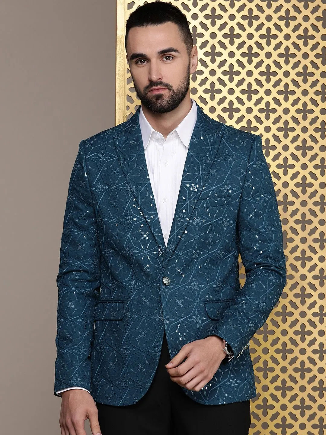 House of Pataudi Sequinned Tailored Fit Single-Breasted Blazers