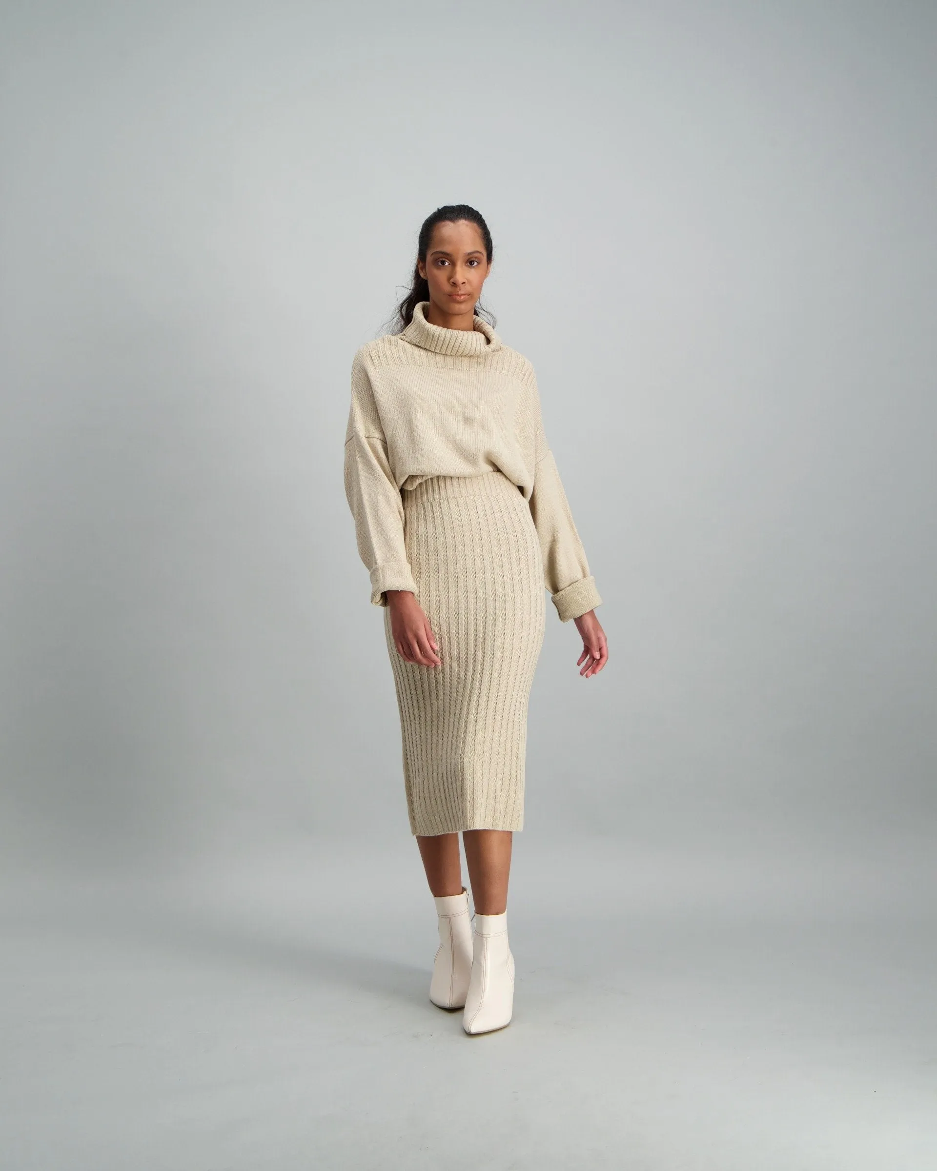 Ladies-Knitwear Pencil Skirt Set