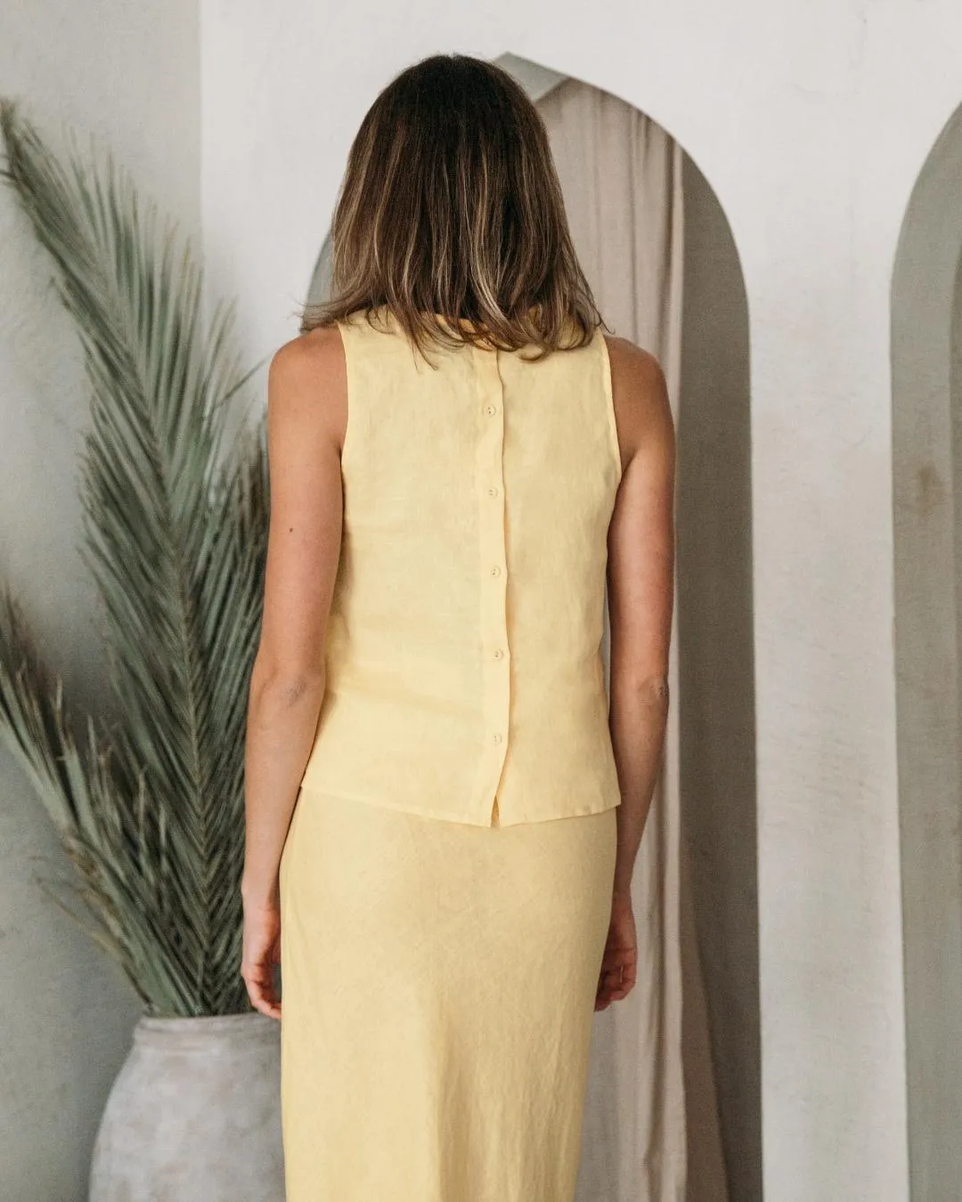 LEMON LINEN TOP