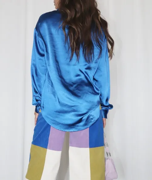 Long Sleeve Collared Button Down Top