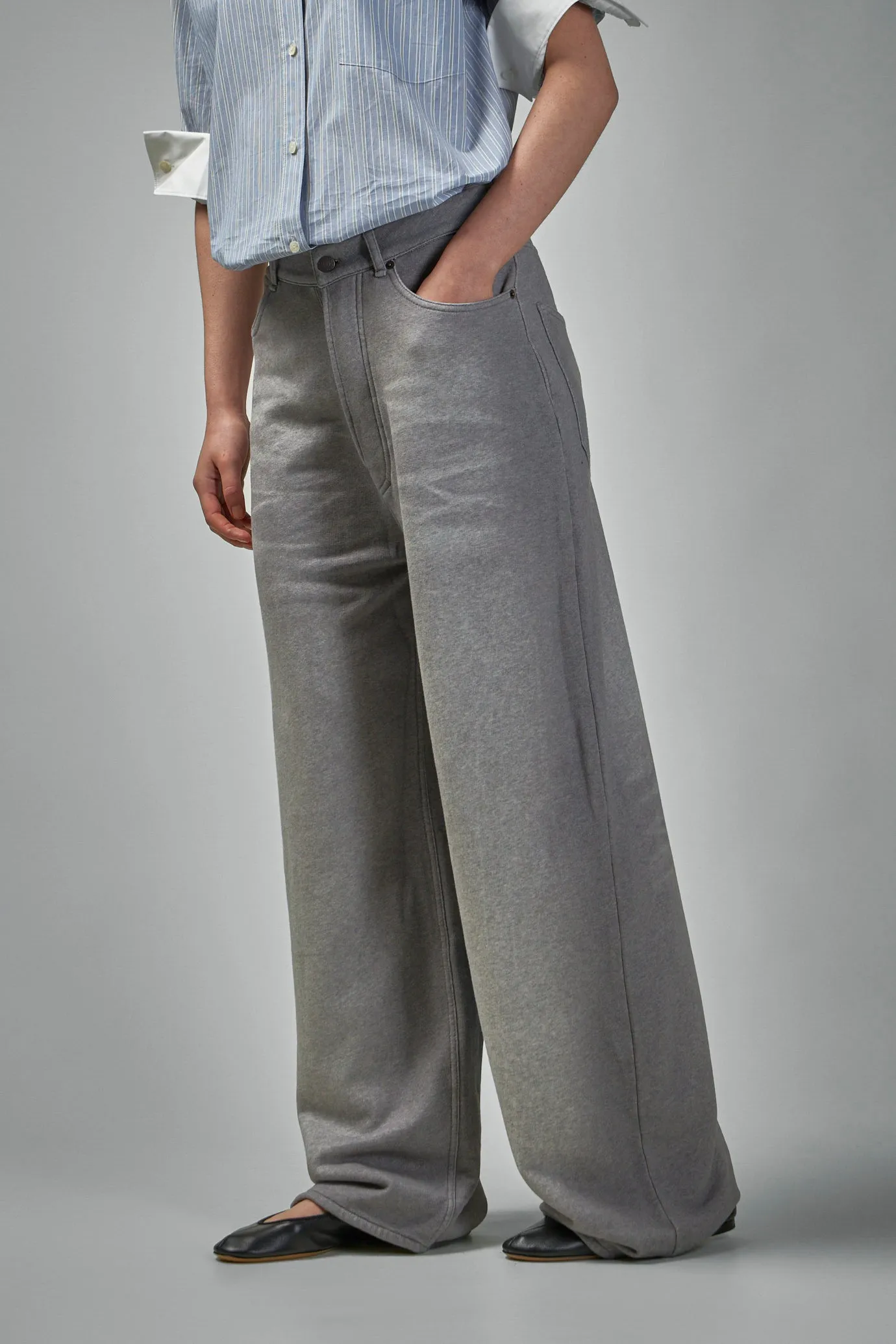 Loose Fit Trousers