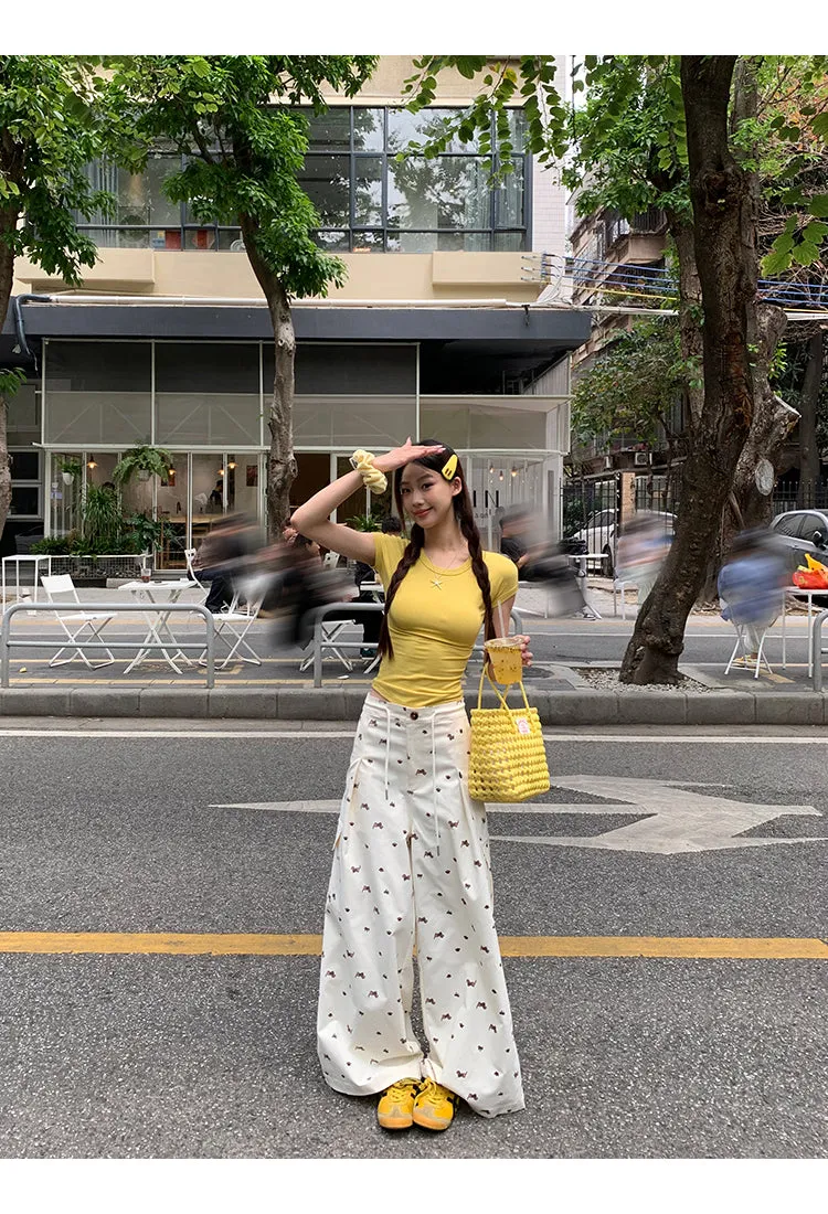 loose wide-leg pants