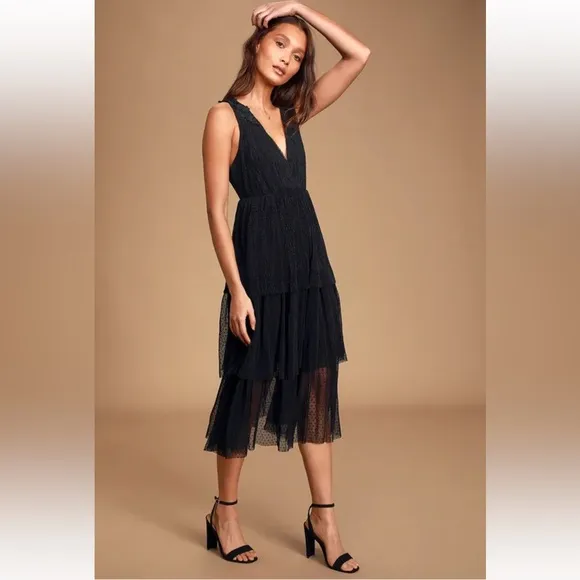 Lulus Sincerely Me Black Tiered Midi Dress Size Small