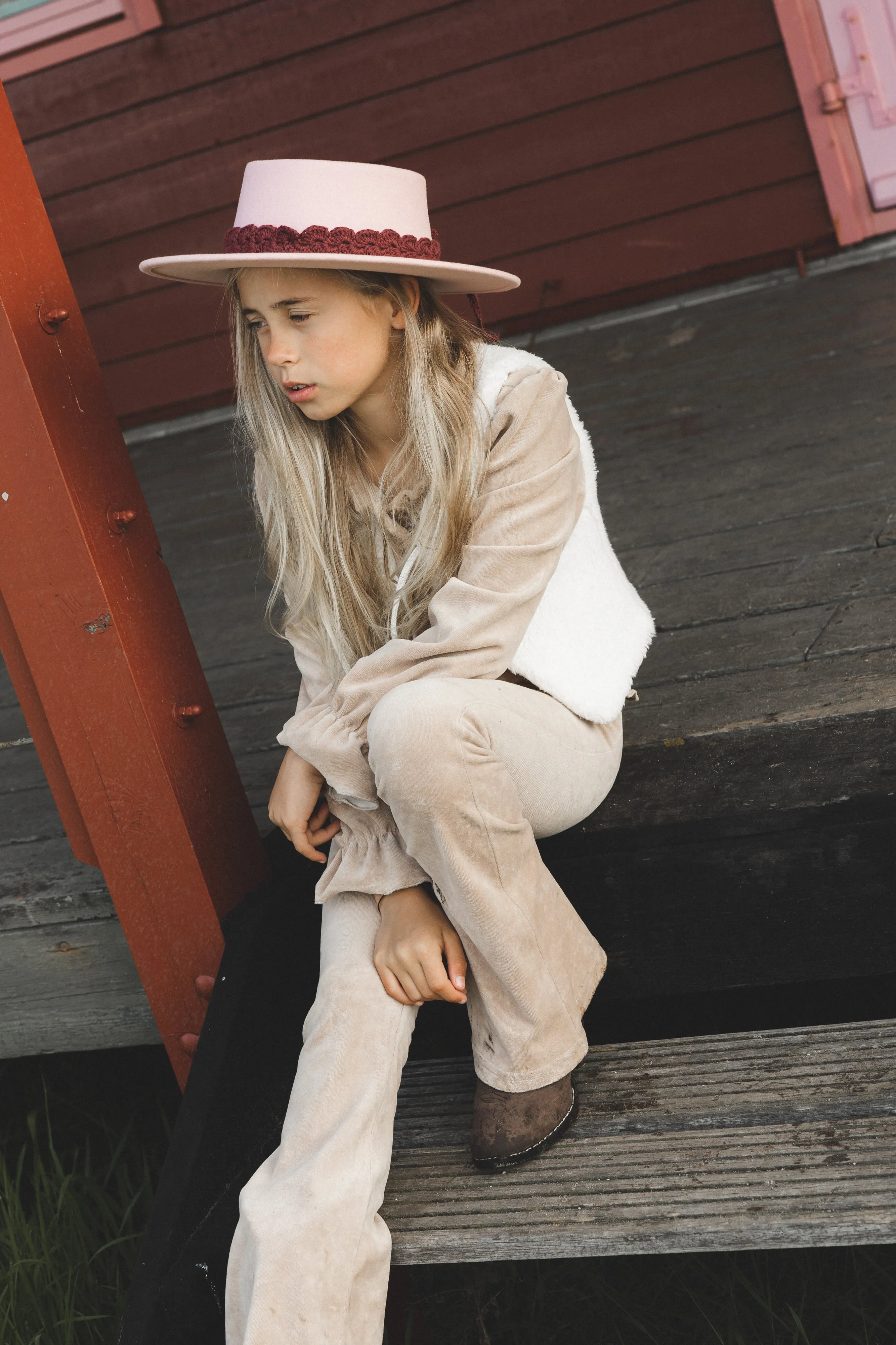 NAVY NATURAL VELVET FLARES SAND