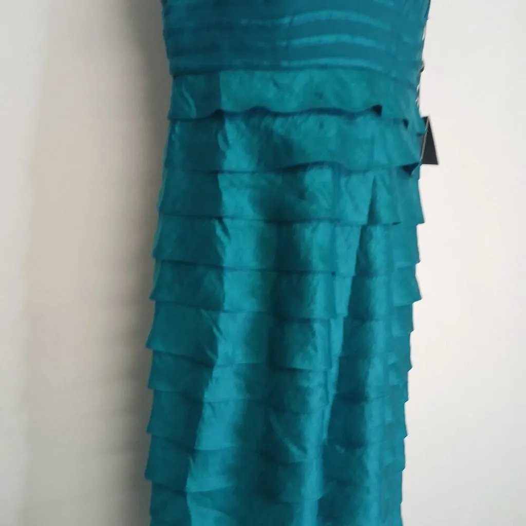 NWT Adrianna Papell Turquoise Crisscross Shutter Pleat Cocktail dress Size 8