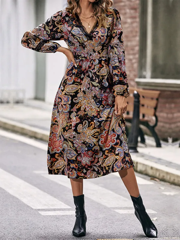 Paisley Print Midi Dress with V-Neck Lace Trim