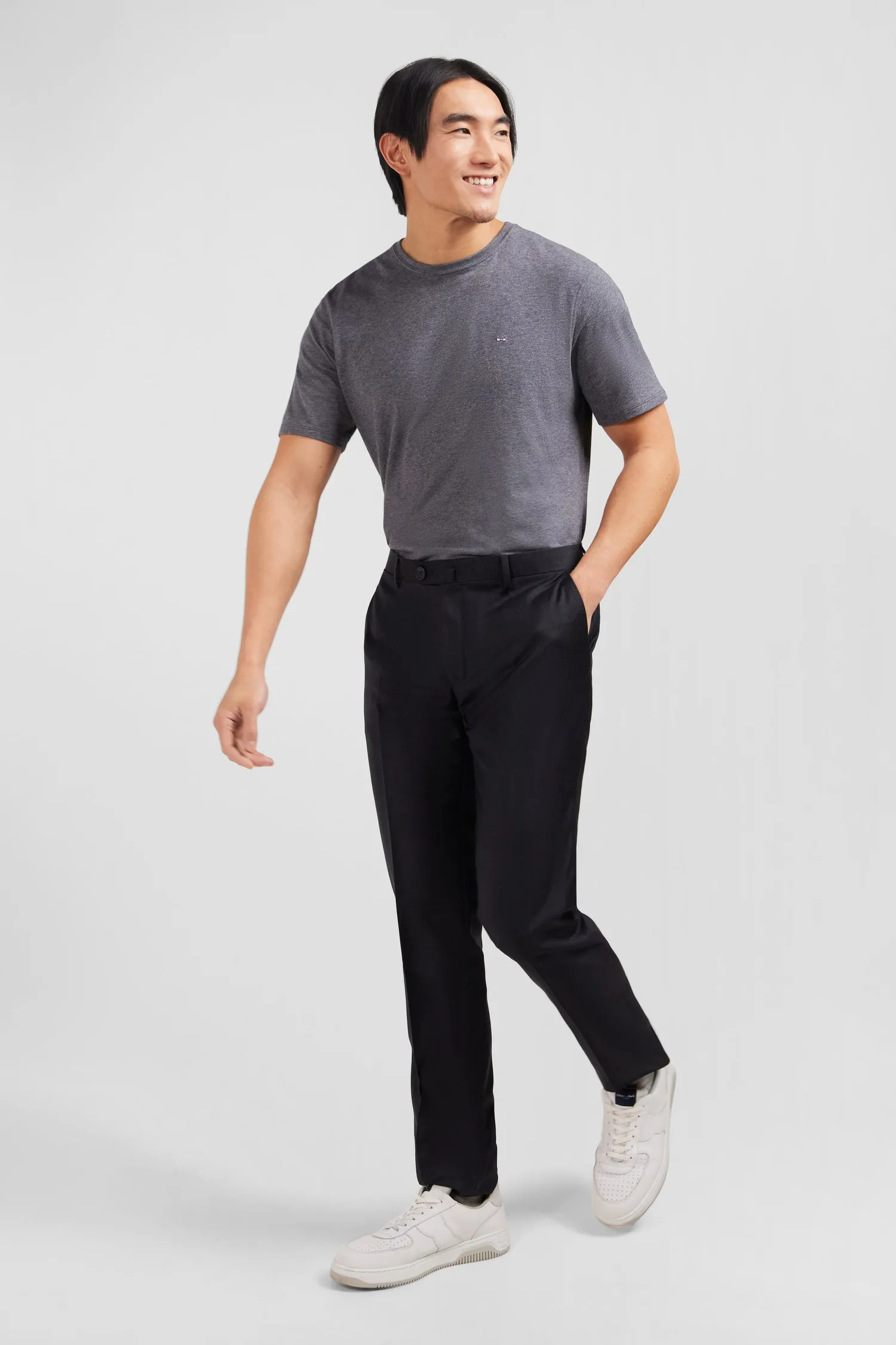 Slim dark grey wool trousers with broken fold