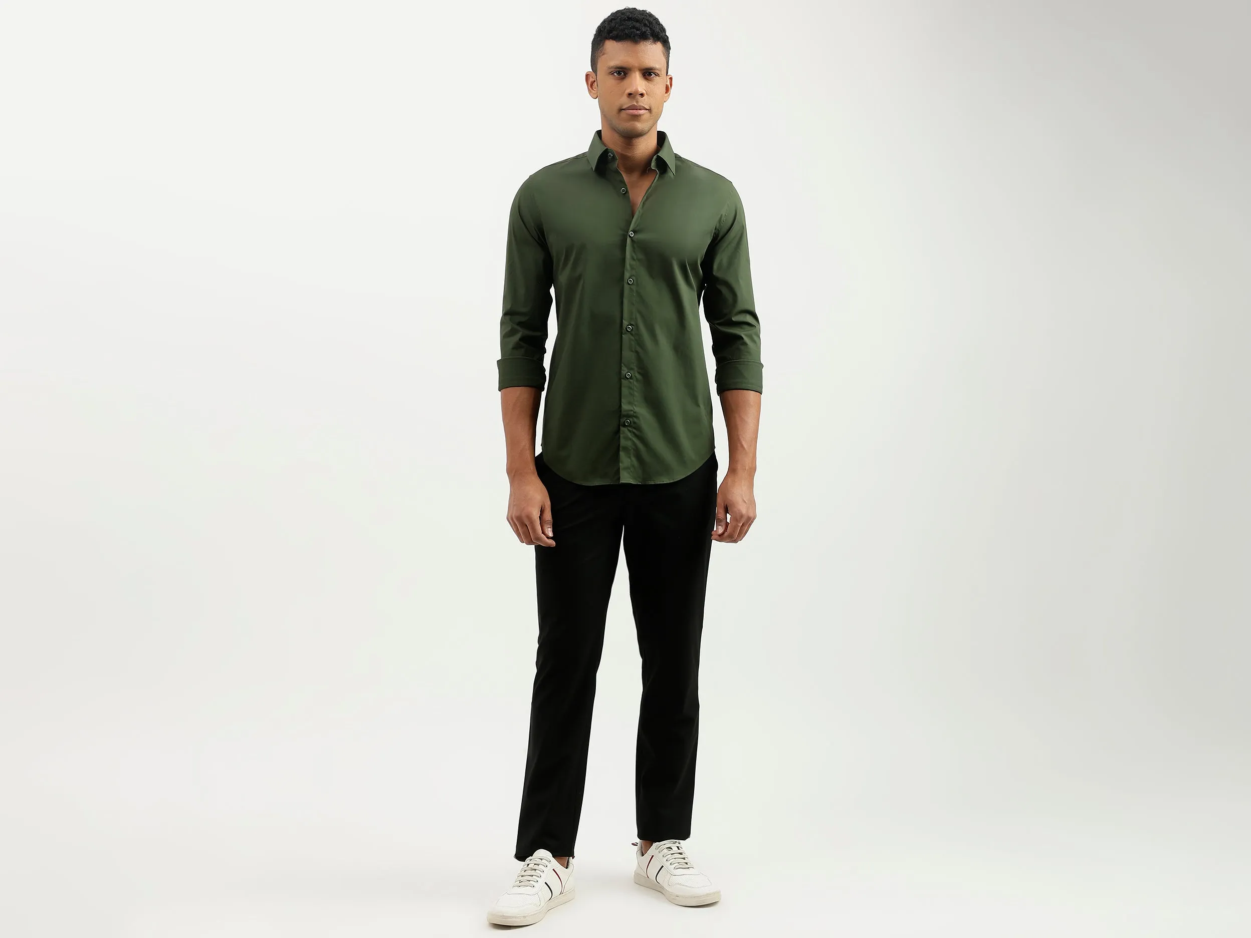 Solid Slim Fit Trousers