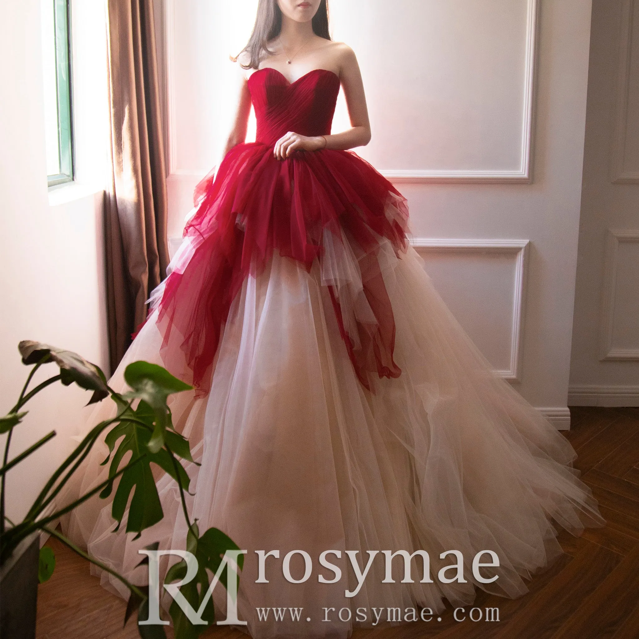 Strapless Ball Gown Red and White Wedding Dress with Sweetheart