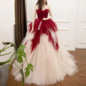 Strapless Ball Gown Red and White Wedding Dress with Sweetheart