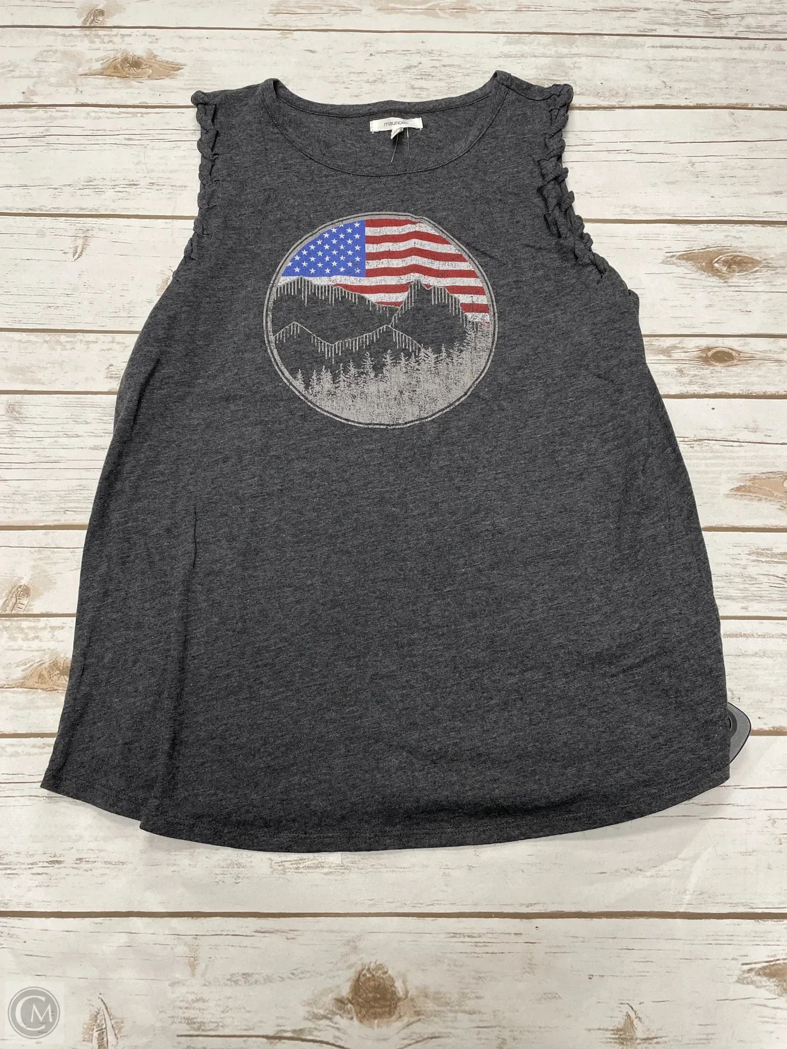 Top Sleeveless By Maurices In Grey, Size: M