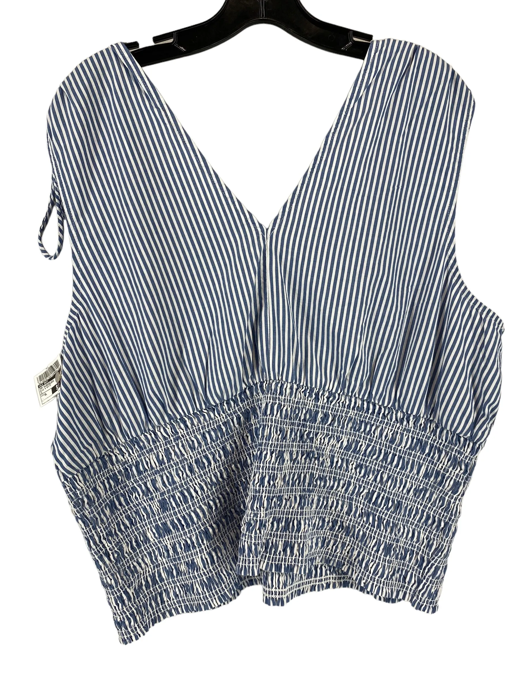 Top Sleeveless By Old Navy  Size: Xl