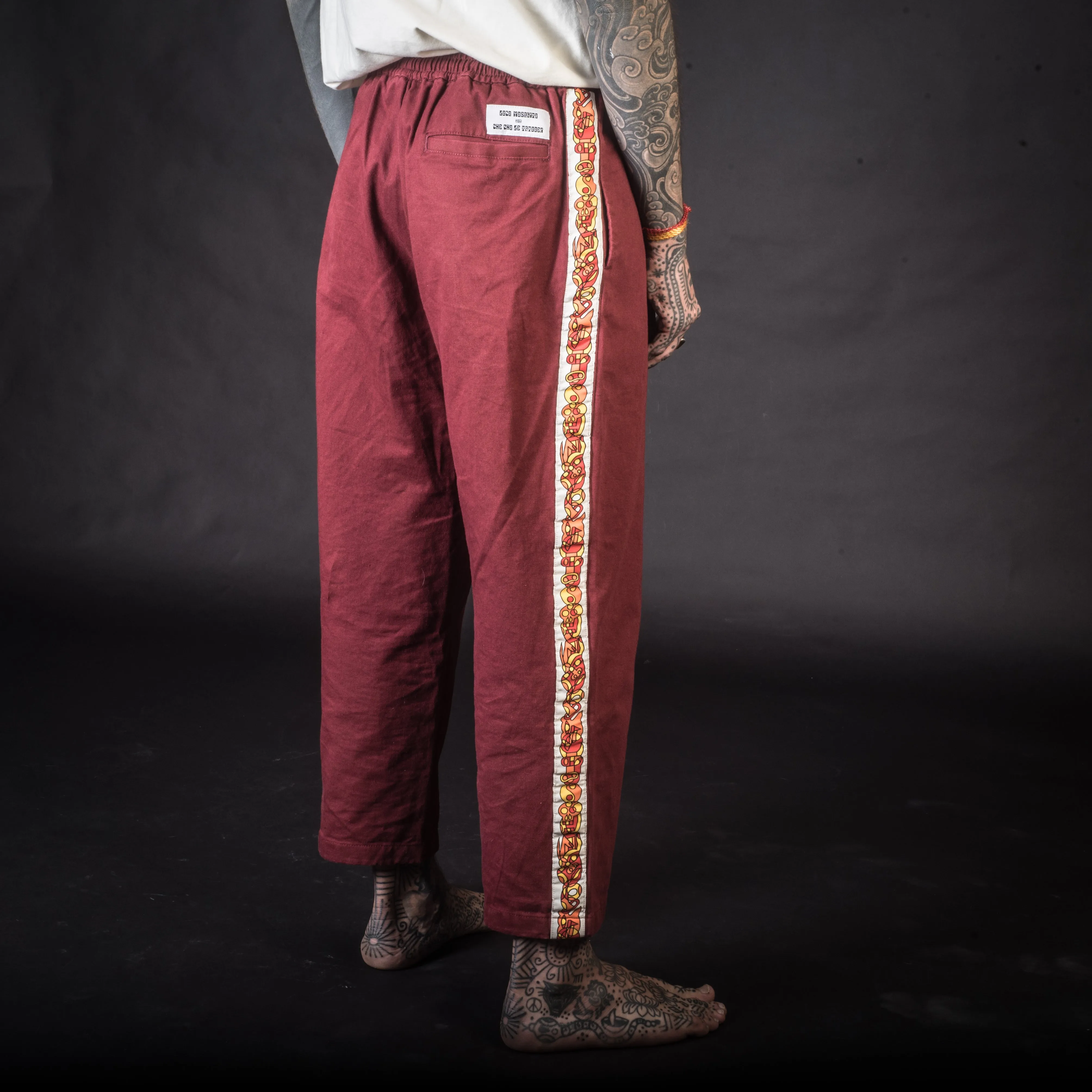[UNISEX] CHE CHO LE TATOOER X LOCO MOSQUITO BURGUNDY TROUSERS