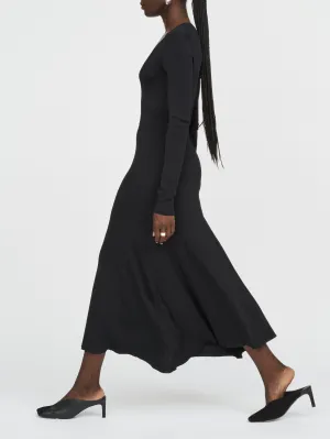 V-Neck Pleated Dress in Black