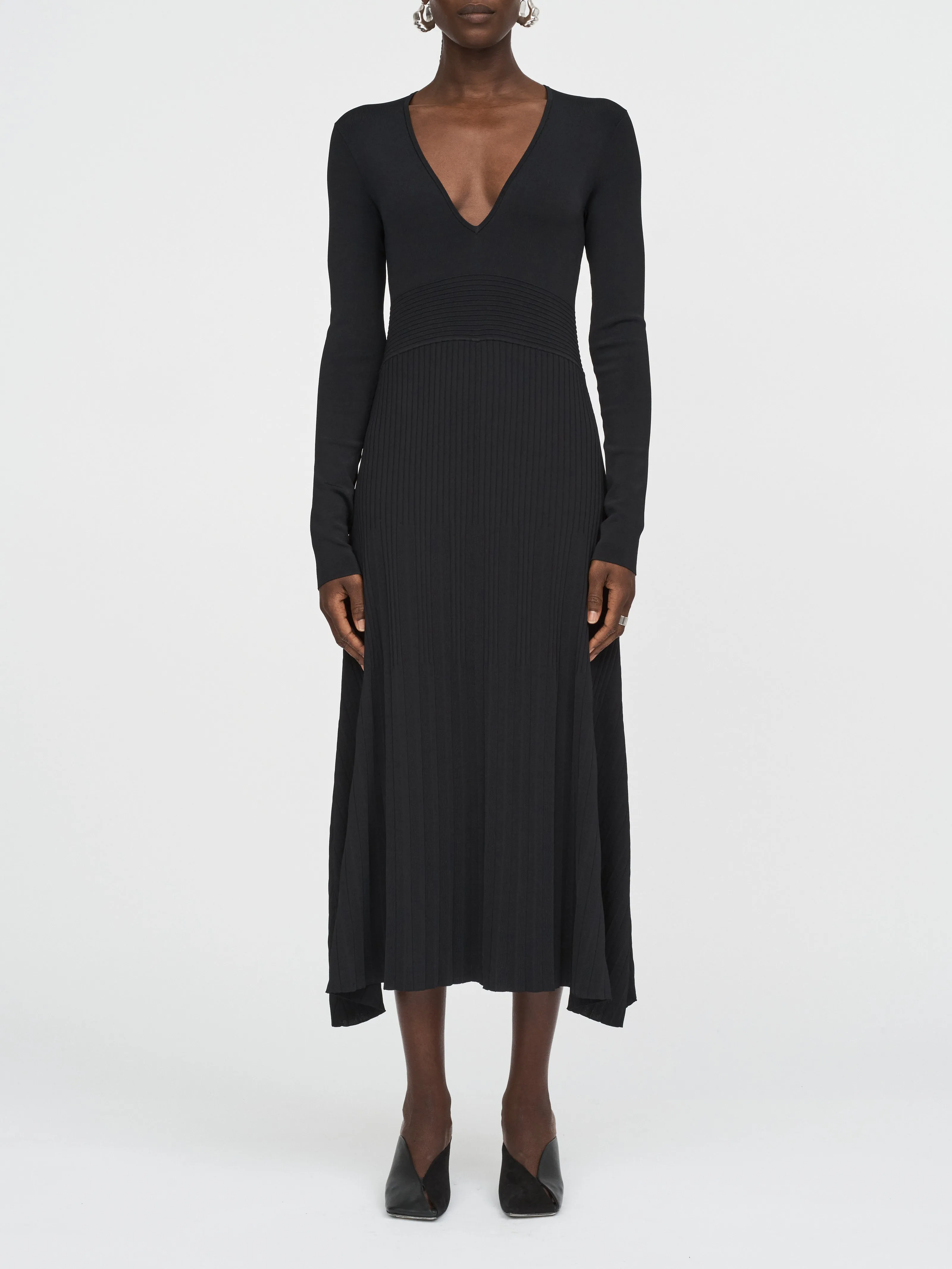 V-Neck Pleated Dress in Black