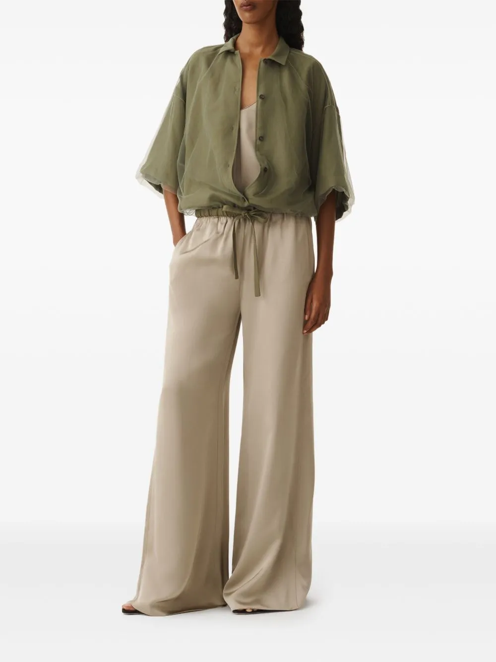 Wide-leg trousers