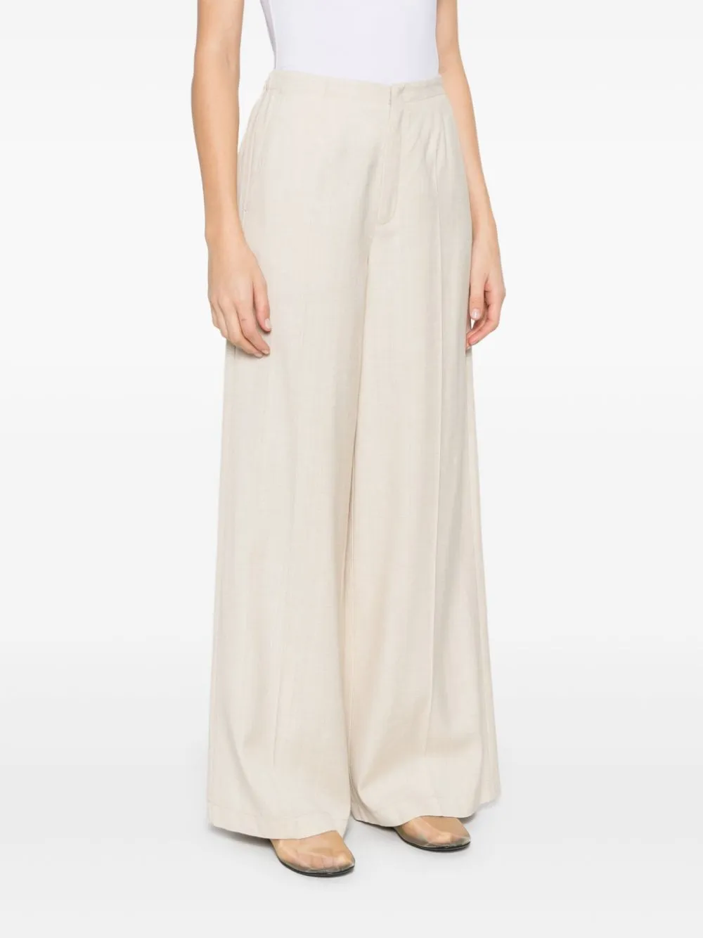 Wide-leg trousers