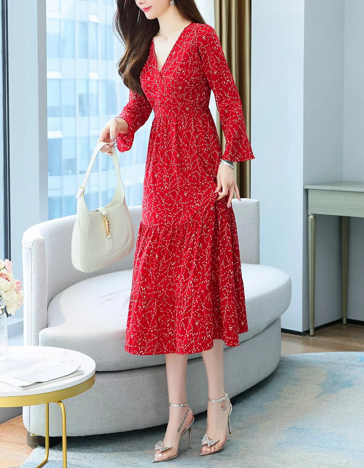 Women's Calf-Length Tiered Dress in Stunning Floral Pattern