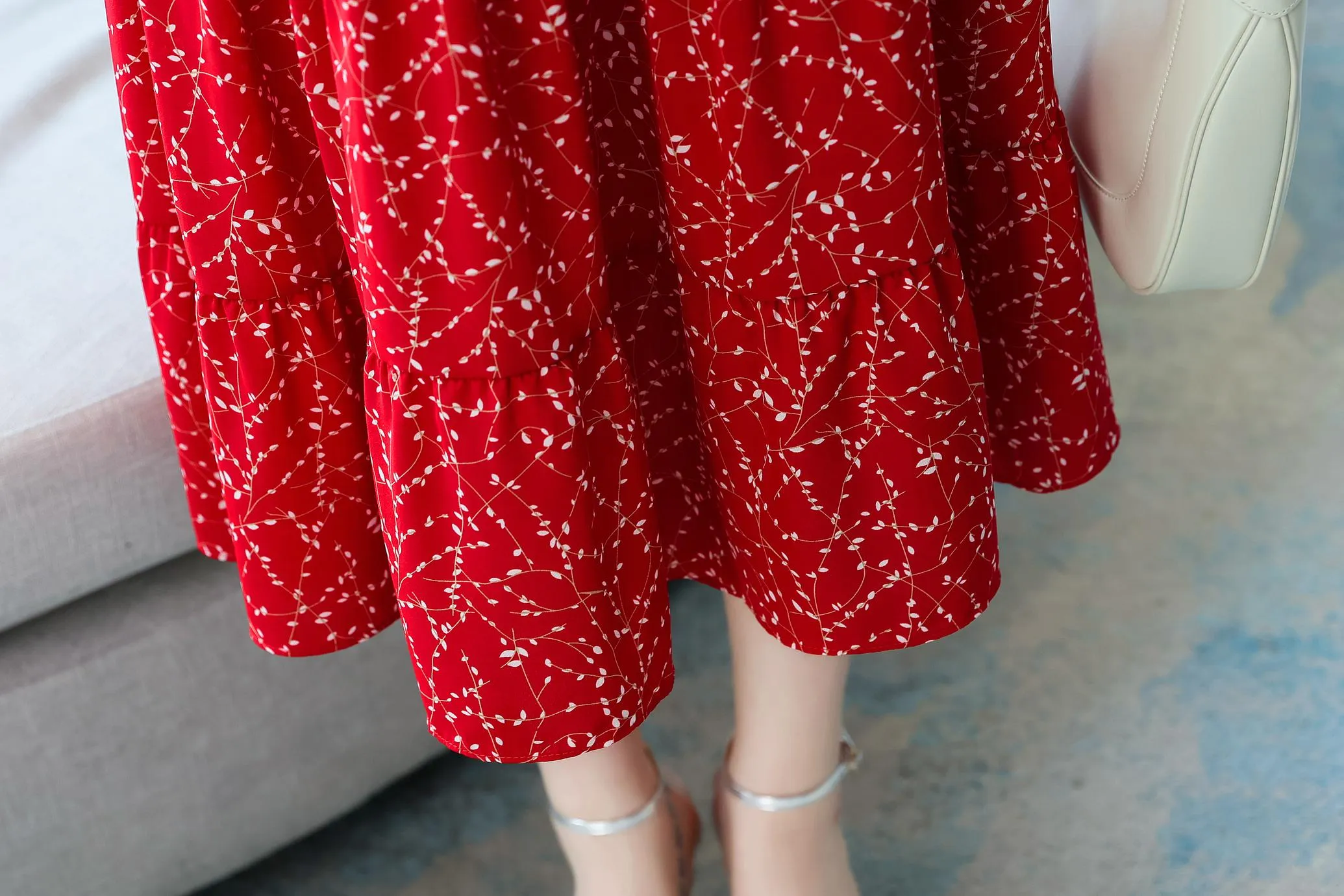 Women's Calf-Length Tiered Dress in Stunning Floral Pattern