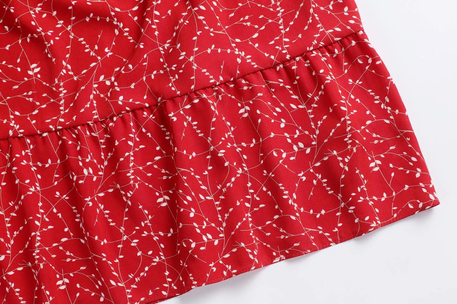 Women's Calf-Length Tiered Dress in Stunning Floral Pattern