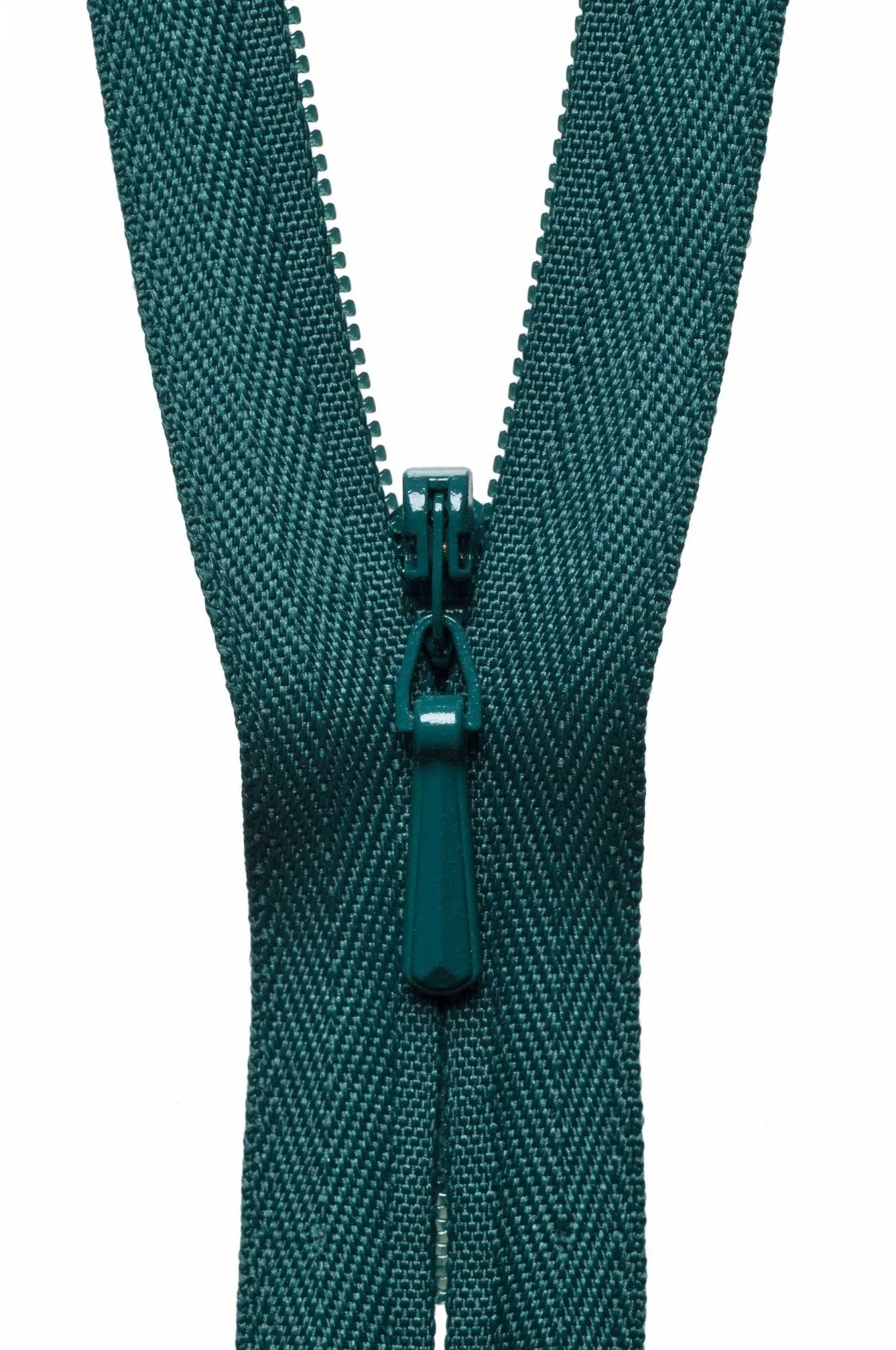 YKK Concealed / Invisible Zip - 56cm / 22'' - Hunter Green 530